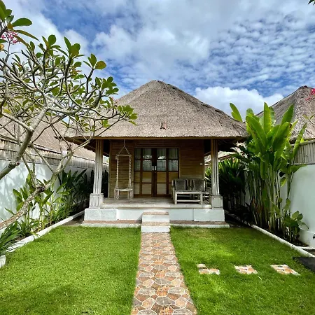 Bamboo Bungalows Lembongan Exterior photo